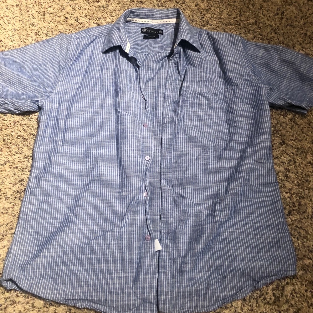 Large Button up t-shirt